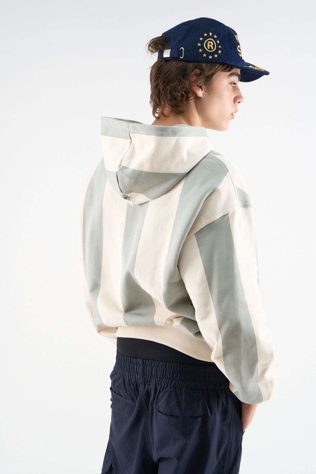 Picadilly Ecru Zipper
